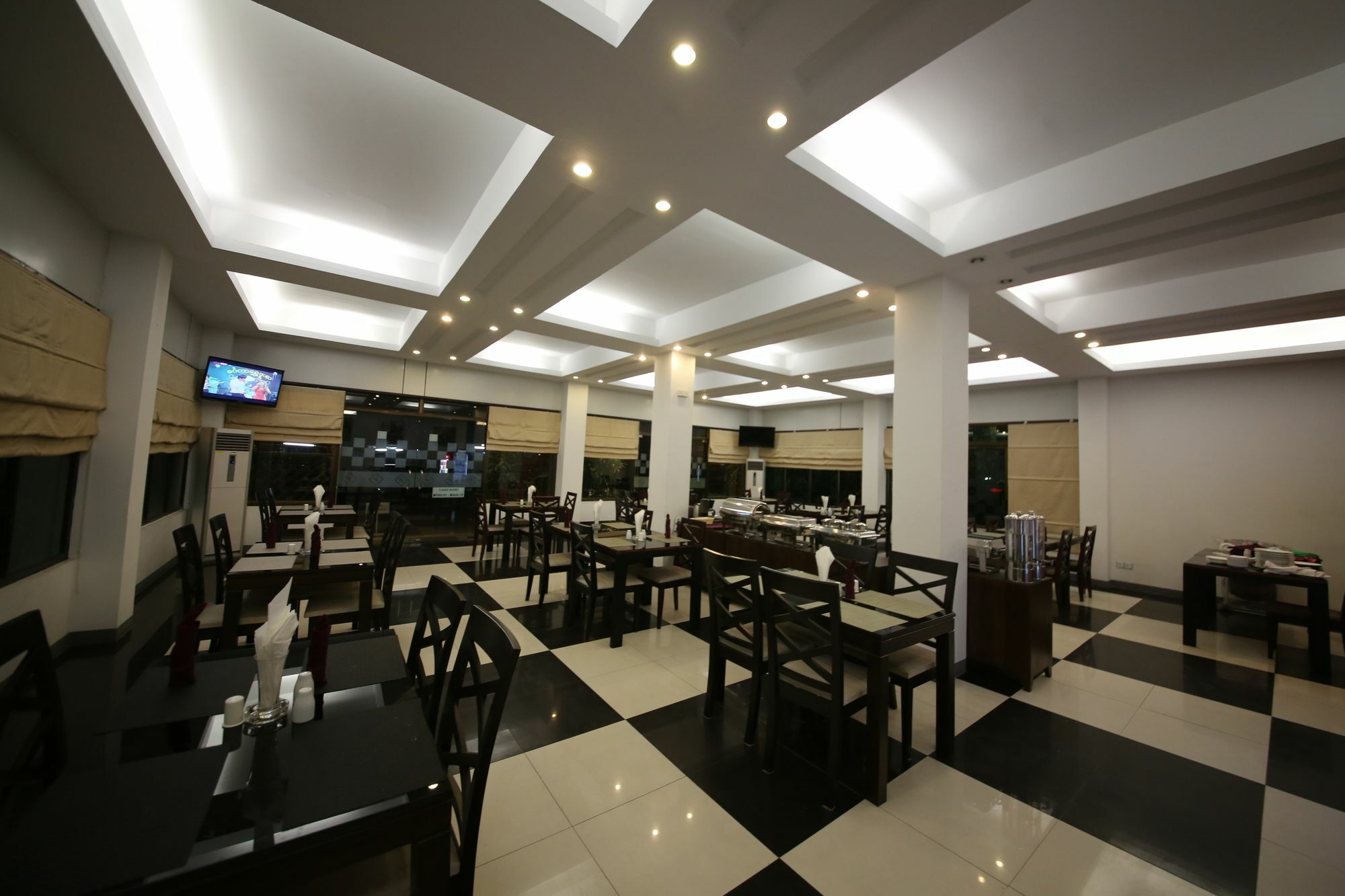 Hotel 72 Yangon Exterior photo